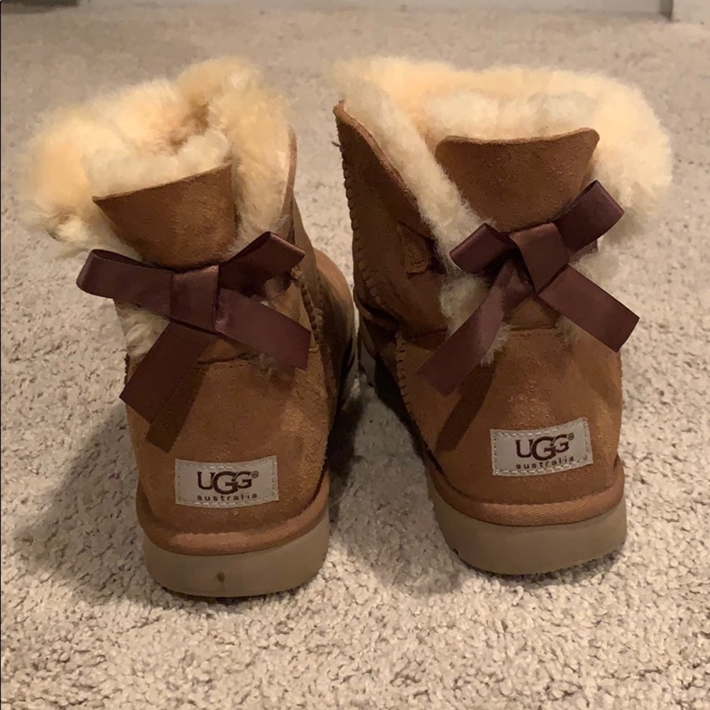 Ugg bow tie boots